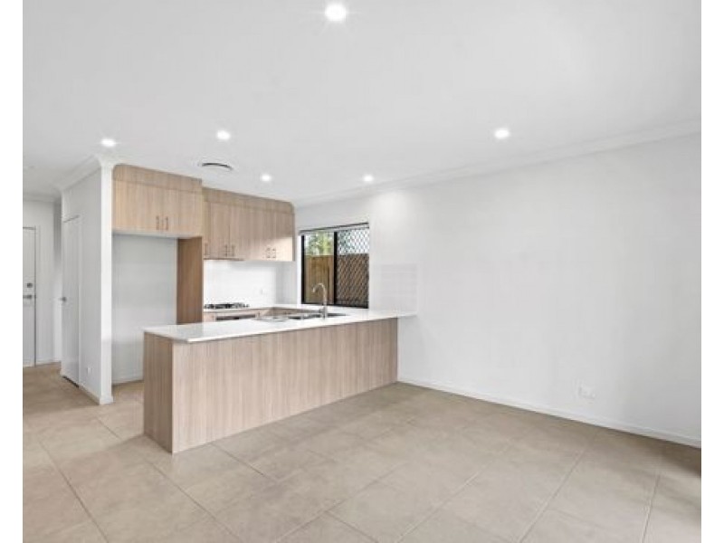 81 Montgomery Circuit, Pallara QLD 4110