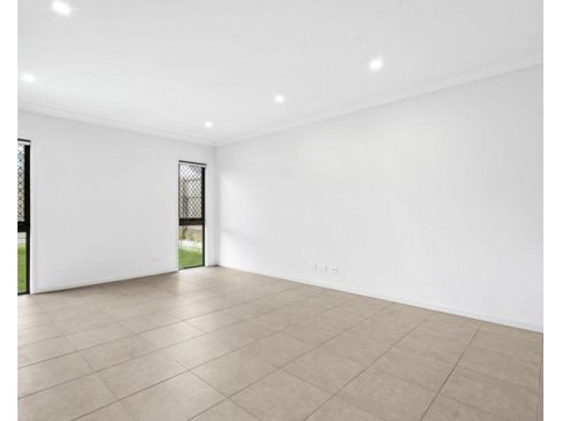 81 Montgomery Circuit, Pallara QLD 4110