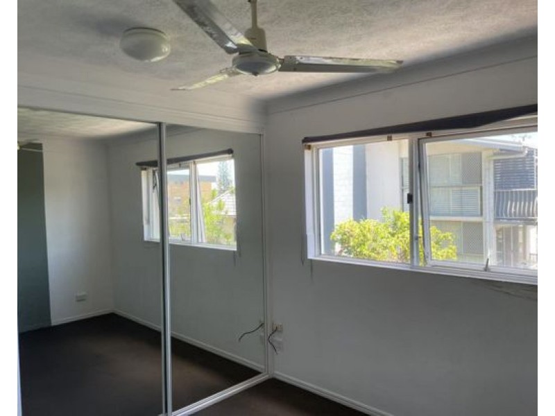 164/7 Redondo Avenue, Miami QLD 4220