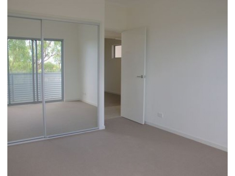 Unit 221/23 Robinson Place, Kelvin Grove QLD 4059