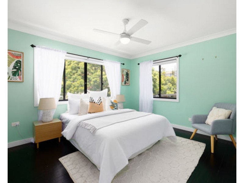 22 Gardenvale Steet, Holland Park West QLD 4121