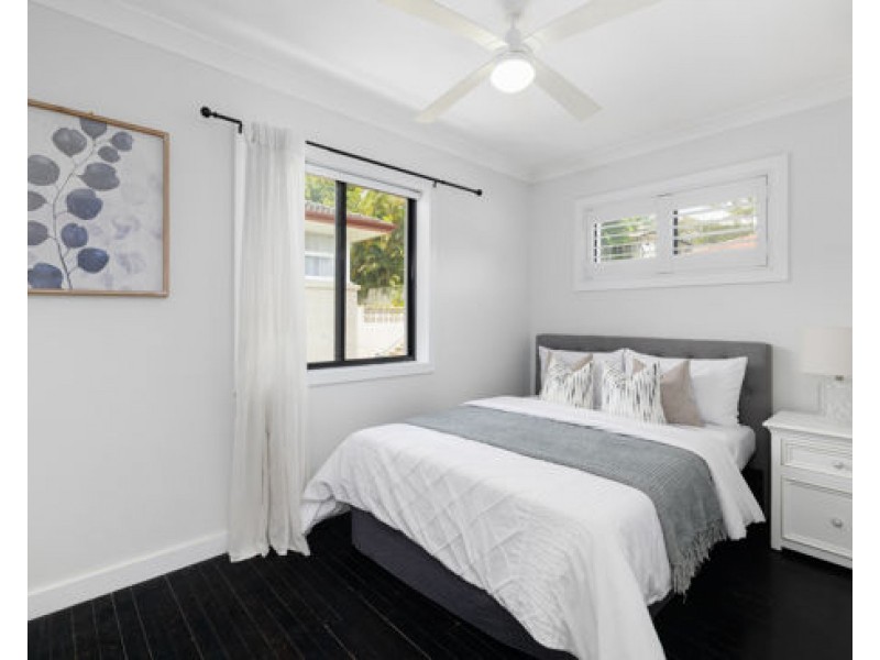 22 Gardenvale Steet, Holland Park West QLD 4121