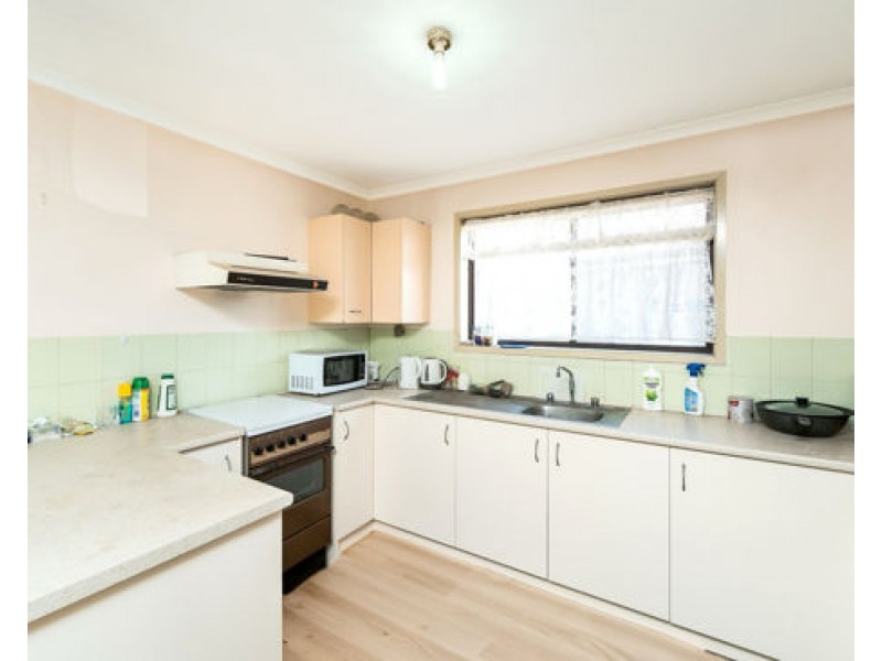 4 279-283 Kingston Road, Logan Central QLD 4114