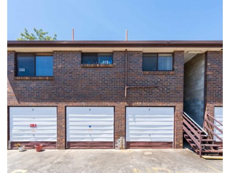 4 279-283 Kingston Road, Logan Central QLD 4114