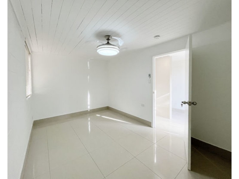 2/178 High Street, Southport QLD 4215