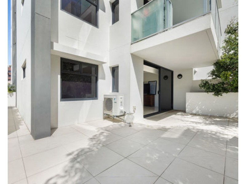 103/11 Norman Street, Southport QLD 4215