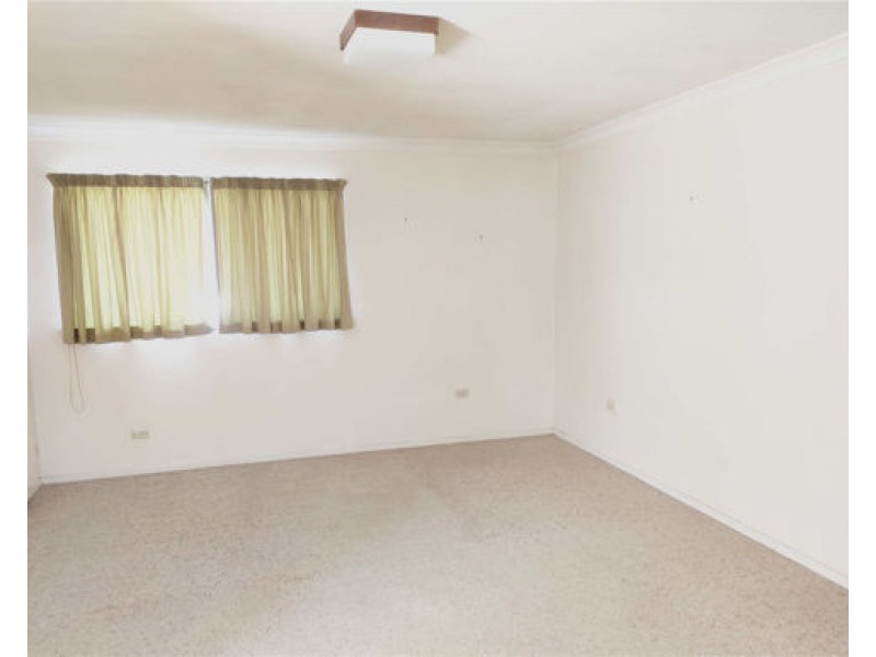 3 yale street, Robertson QLD 4109