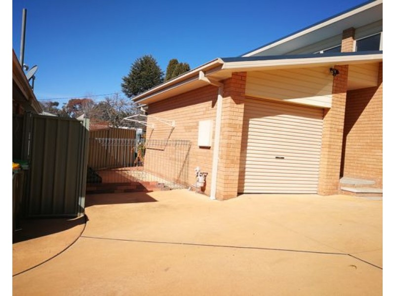 52A Lyttleton Cr, Cook ACT 2614