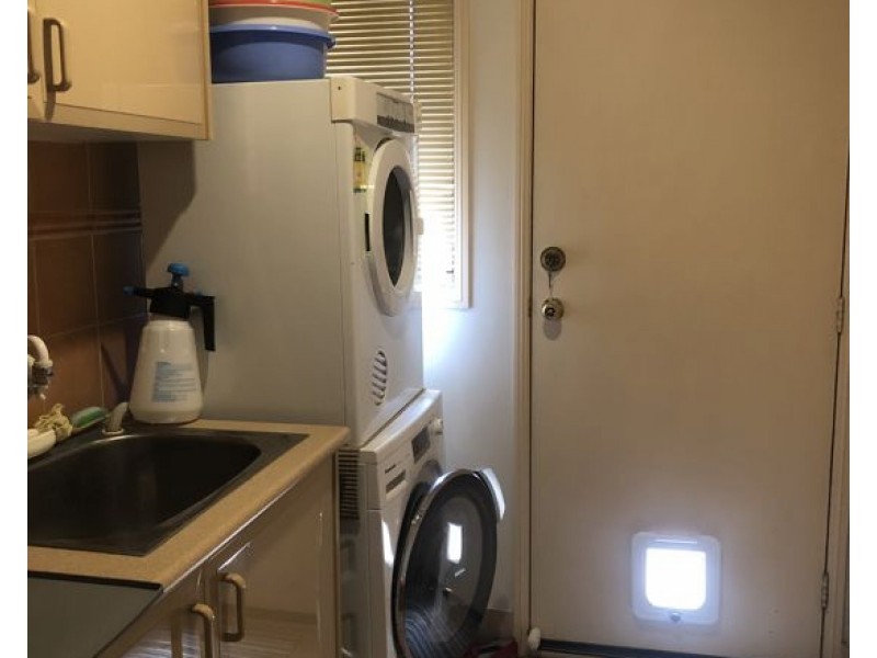 31 Nottinghill Gate Drive, Arundel QLD 4214