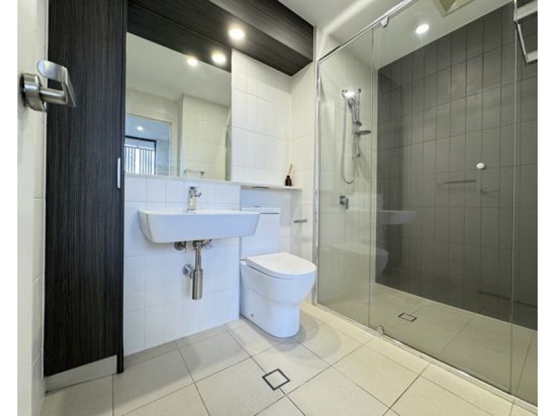 202/32 Gonzales Street, Macgregor QLD 4109