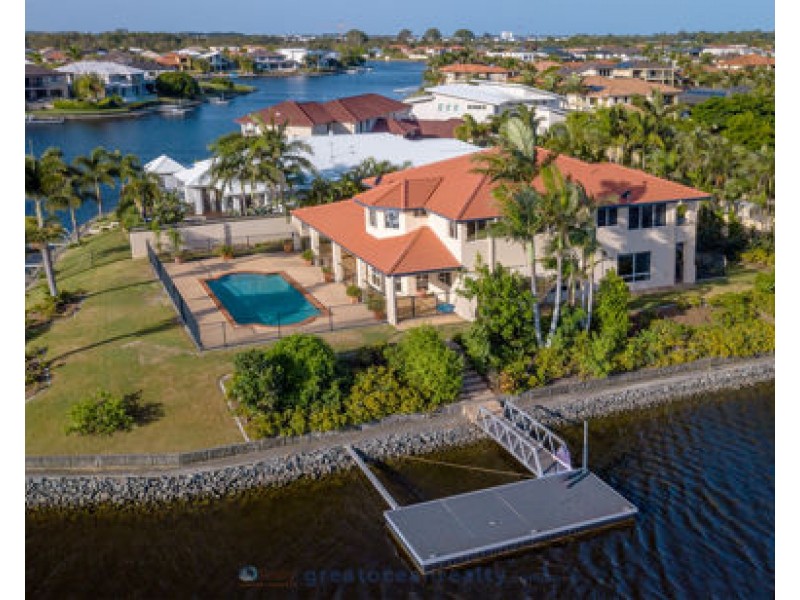 26 Sabrina Ave, Helensvale QLD 4212