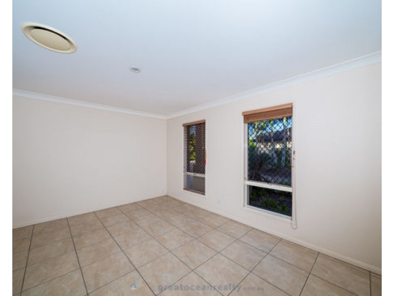 26 Sabrina Ave, Helensvale QLD 4212