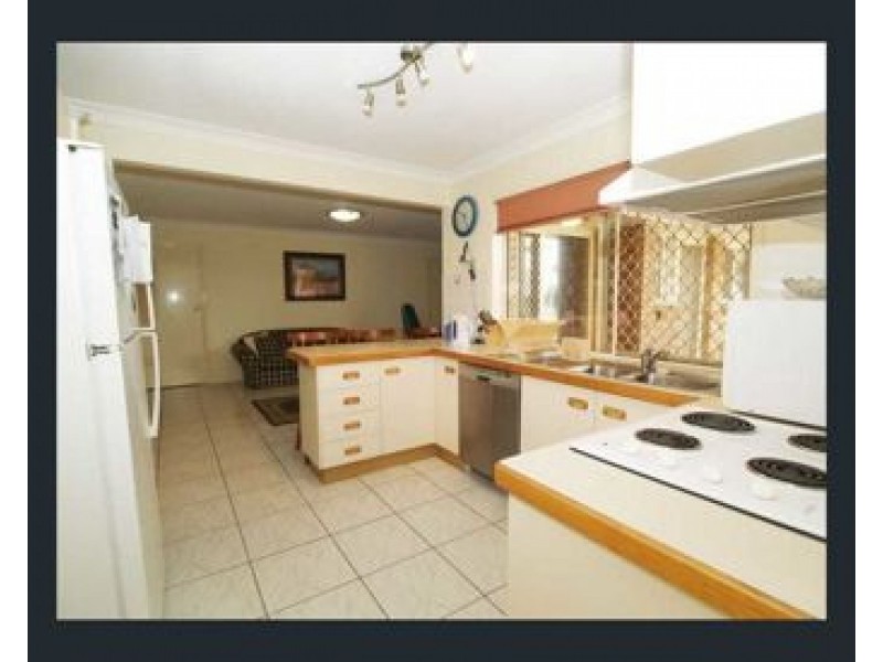 66 Hollywood Street, Runcorn QLD 4113