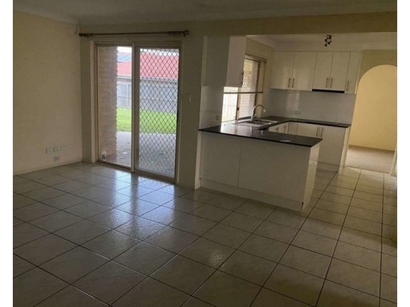 66 Hollywood Street, Runcorn QLD 4113
