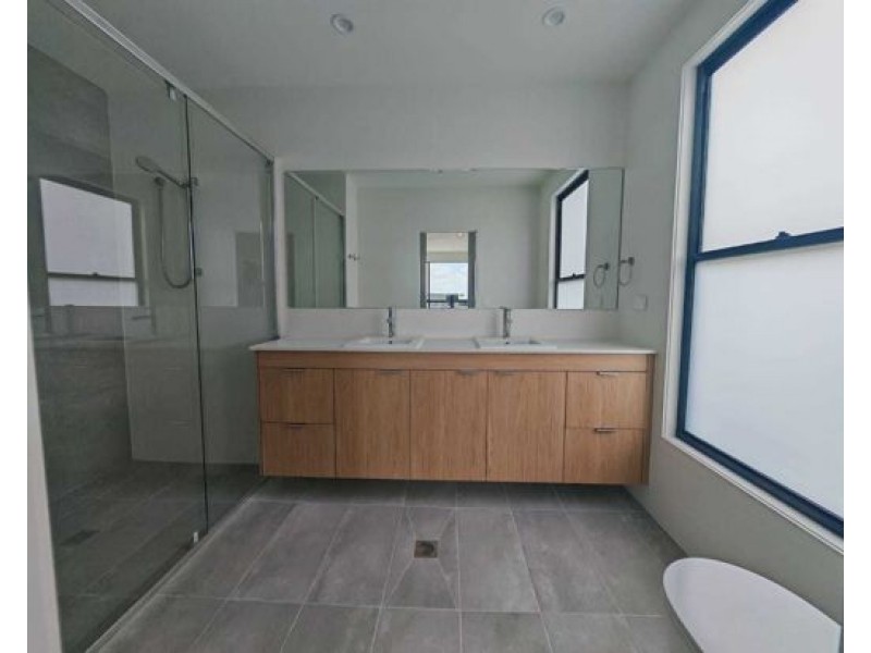 Lot 9 242 Englefield, Oxley QLD 4075