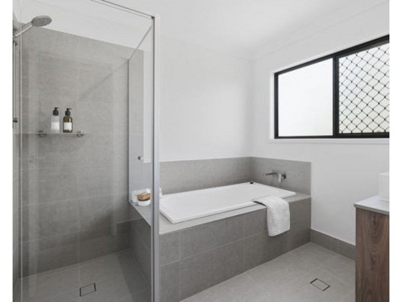 5/142 The heights Bvd, Pimpama, Pimpama QLD 4209