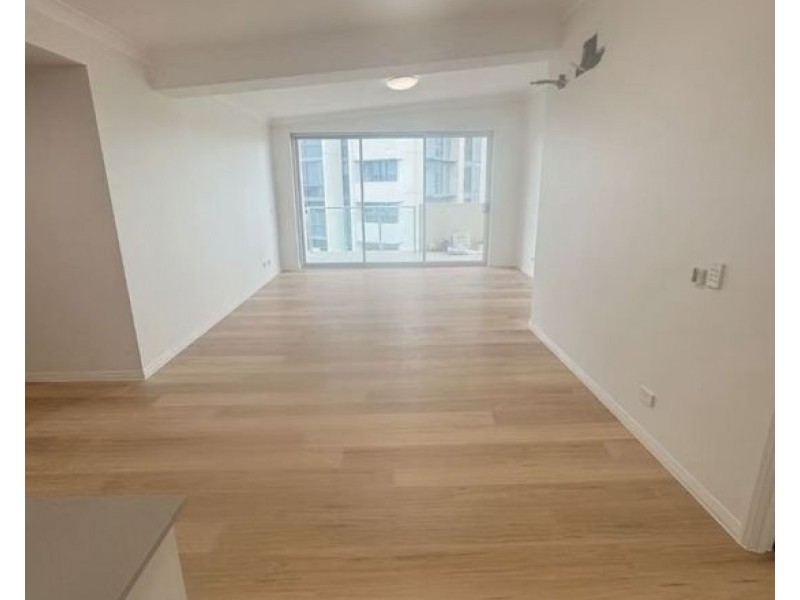 4604/12-14 Executive Dr,, Burleigh Waters QLD 4220