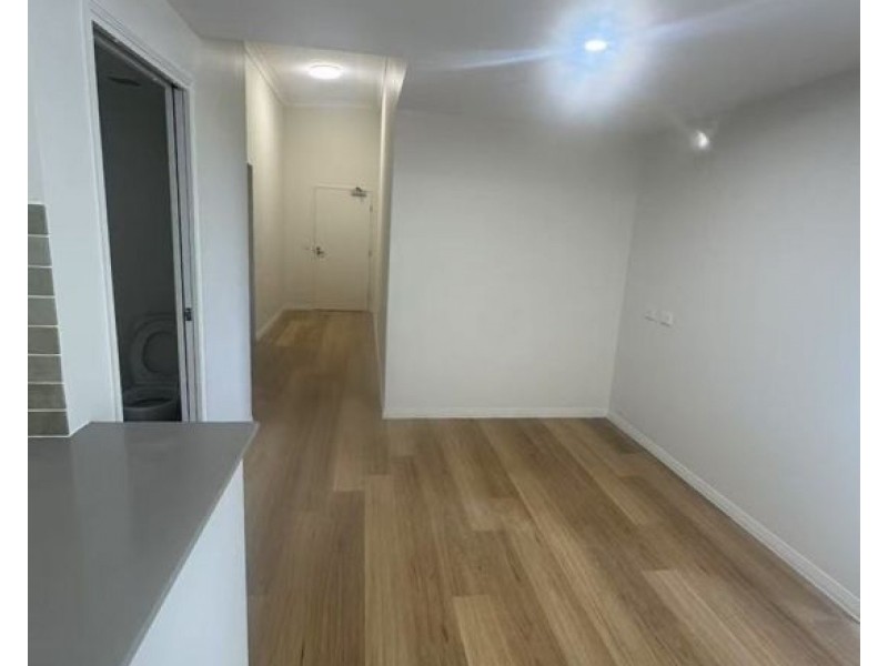 4604/12-14 Executive Dr,, Burleigh Waters QLD 4220