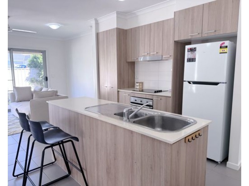 15 Gideon Gardens, Pimpama QLD 4209