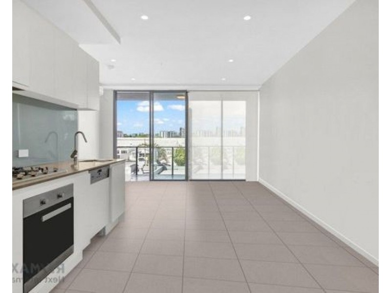 206/5 Cameron Street, South Brisbane QLD 4101