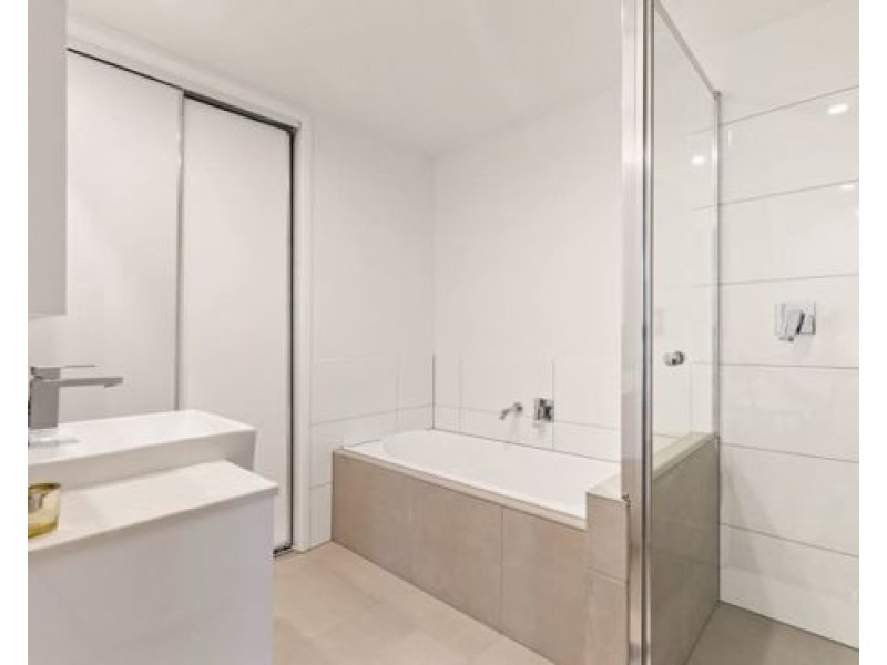 303/81 Sutton Street, Redcliffe QLD 4020