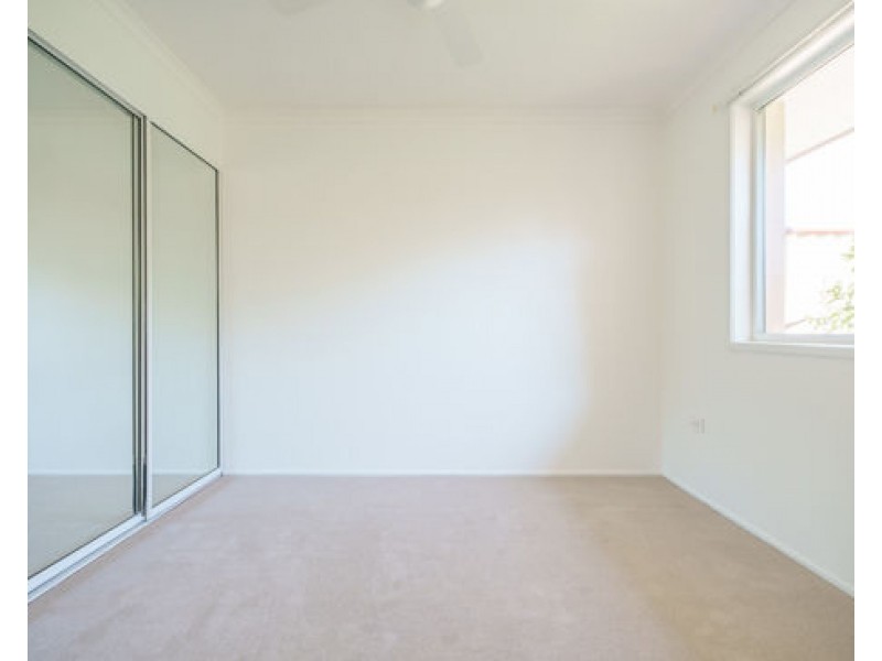 35/128 Benowa Road, Southport QLD 4215