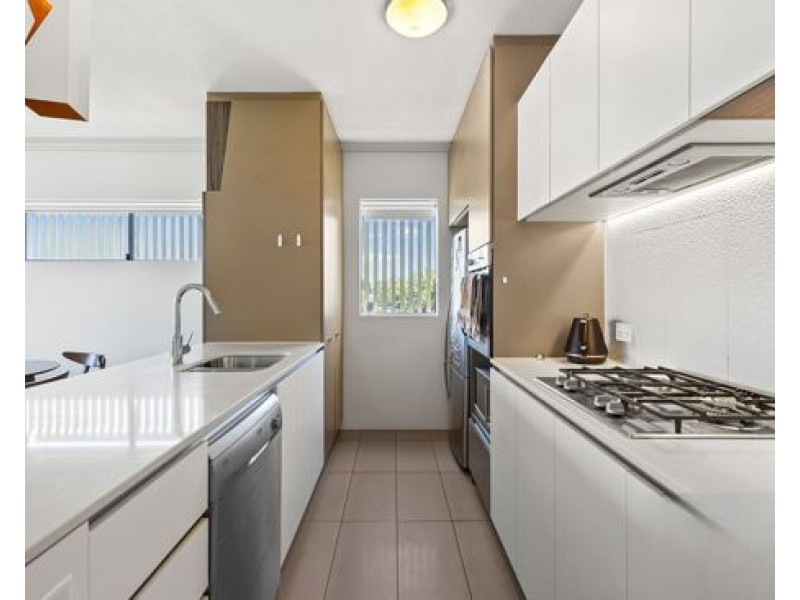 704/50 Connor Street, Kangaroo Point QLD 4169