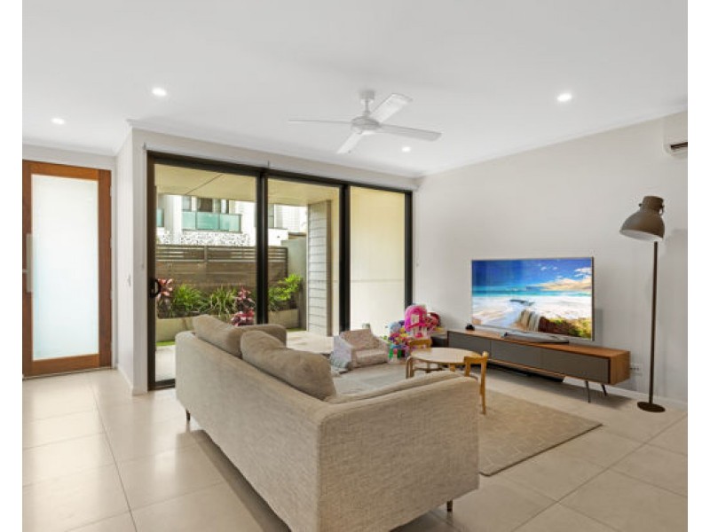 42/1 Vue Boulevard, Robina QLD 4226