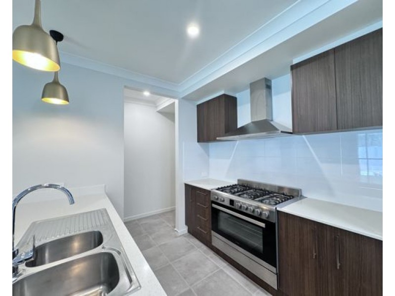 36 Hambrook Street, Pallara QLD 4110