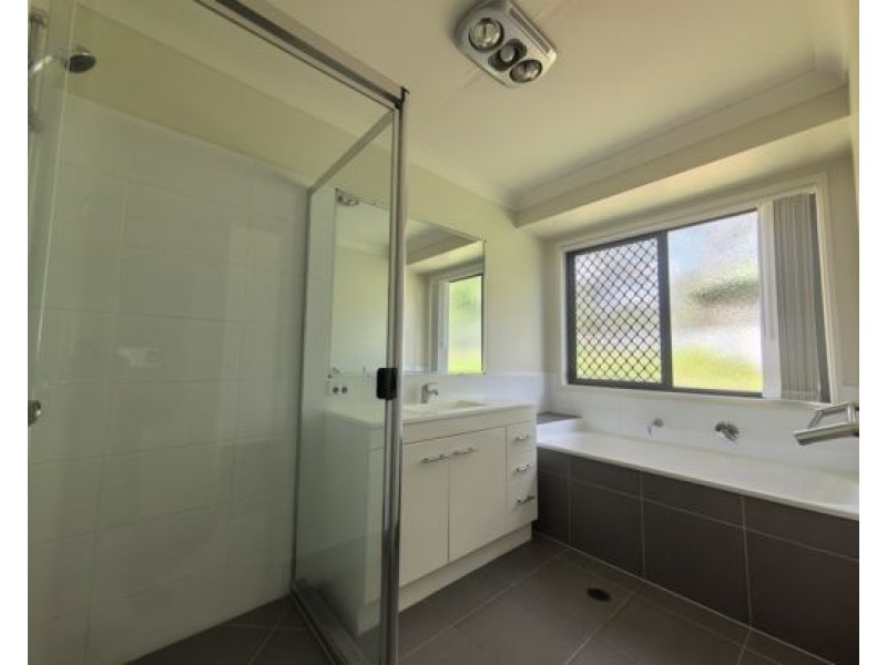 168-176 Stoney Camp Road, Park Ridge QLD 4125