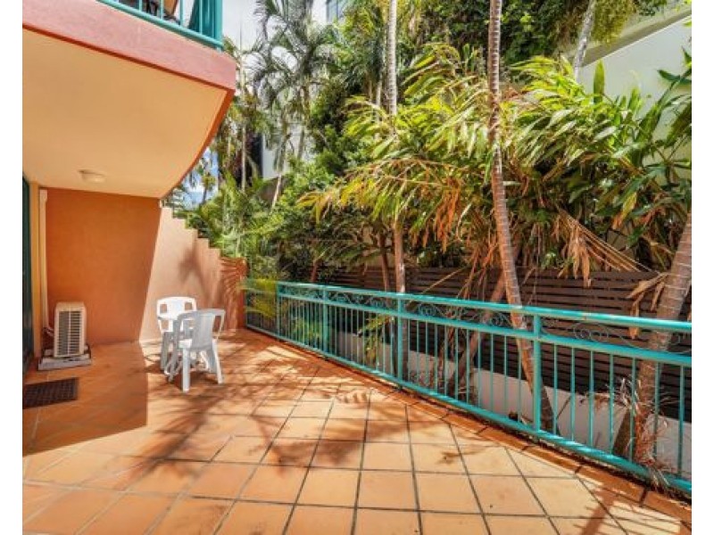 U12 11-17 Philip Avenue, Broadbeach QLD 4218