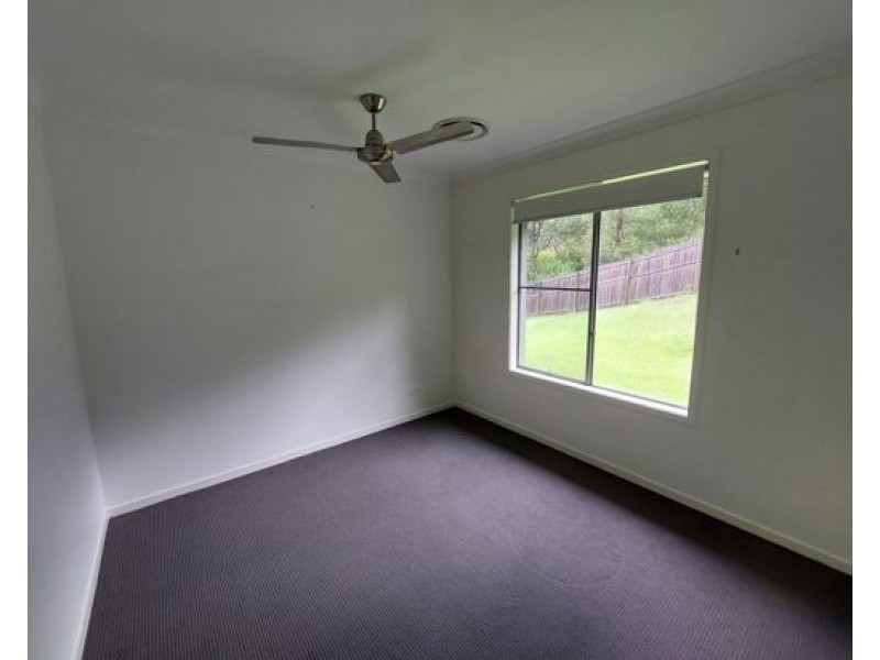 10 Victoria Court, Maudsland QLD 4210