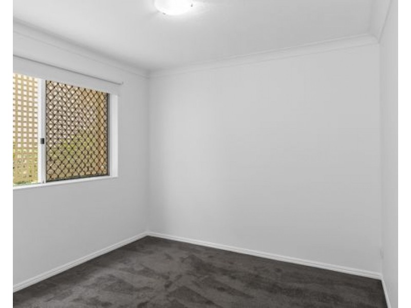 2/73 Erneton Street, Newmarket QLD 4051