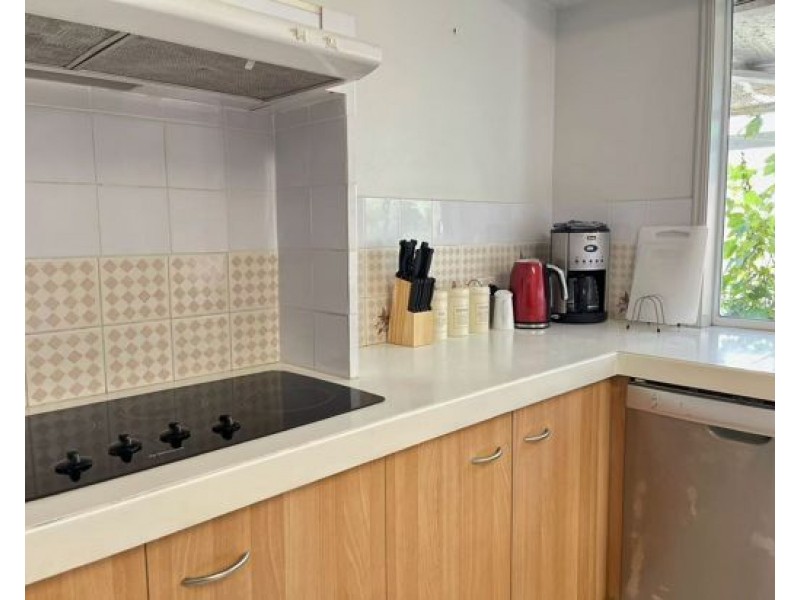 38 Simbai Street, Runaway Bay QLD 4216
