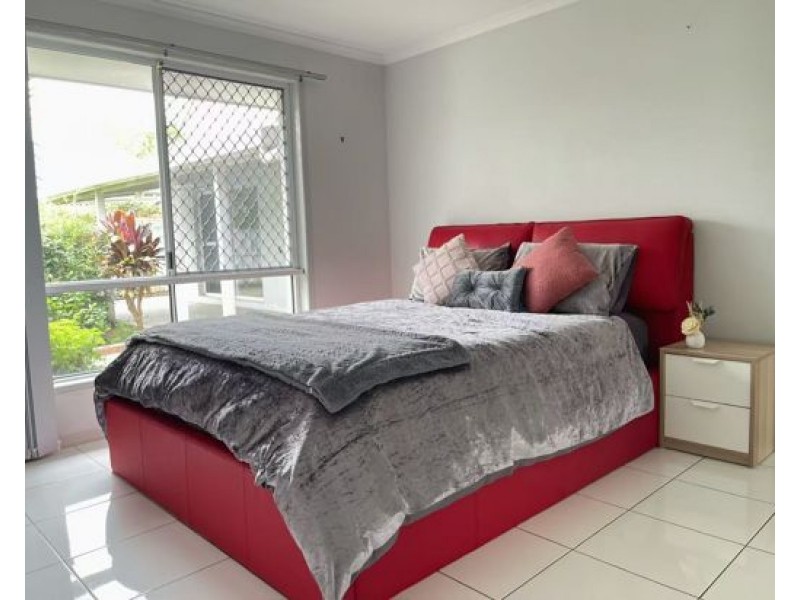 38 Simbai Street, Runaway Bay QLD 4216