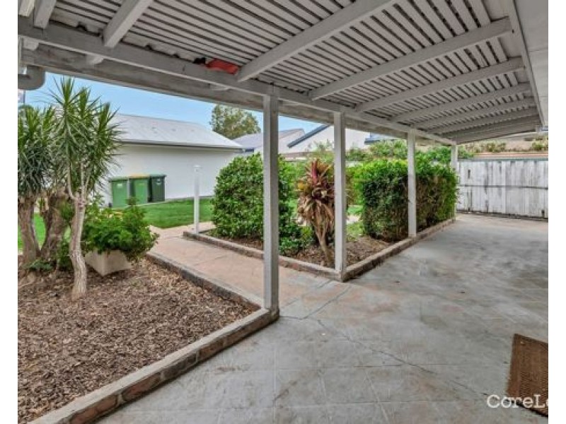 38 Simbai Street, Runaway Bay QLD 4216
