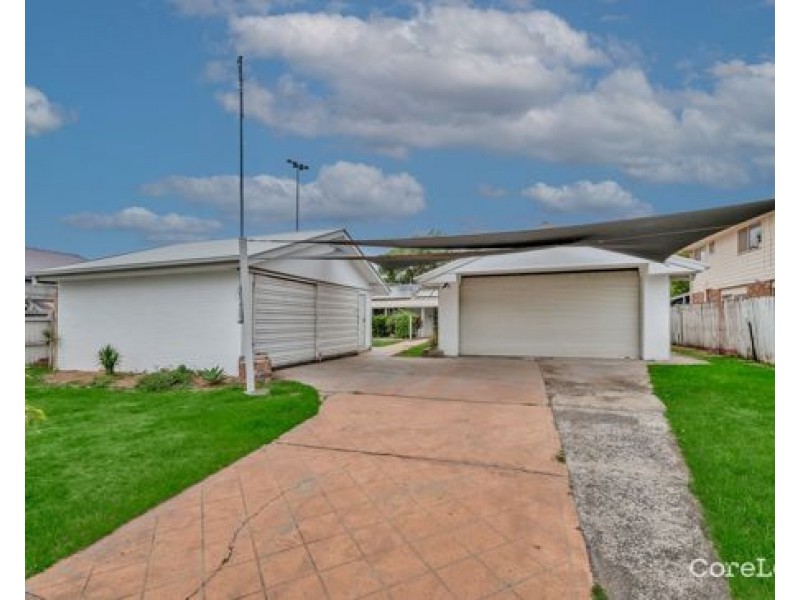 38 Simbai Street, Runaway Bay QLD 4216