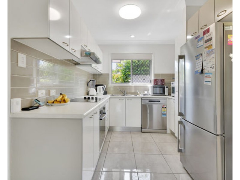 27 232 Preston Road, Wynnum West QLD 4178