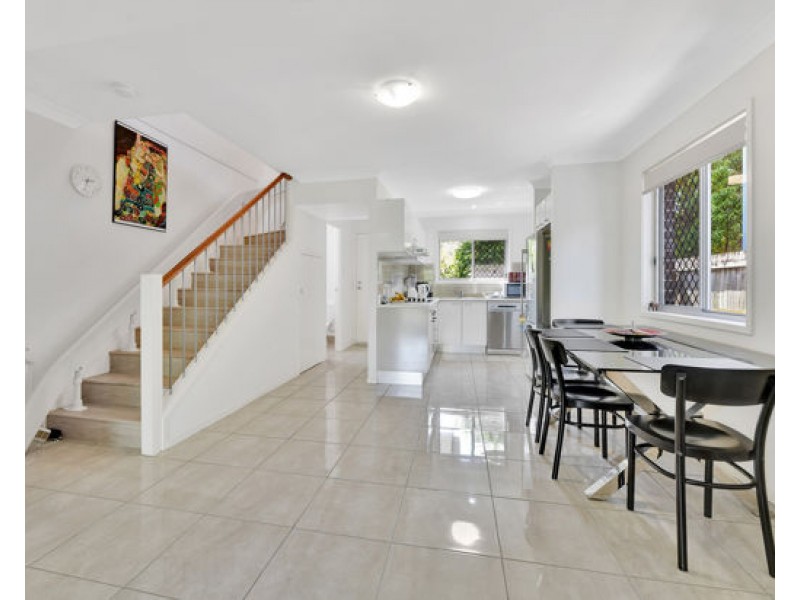 27 232 Preston Road, Wynnum West QLD 4178