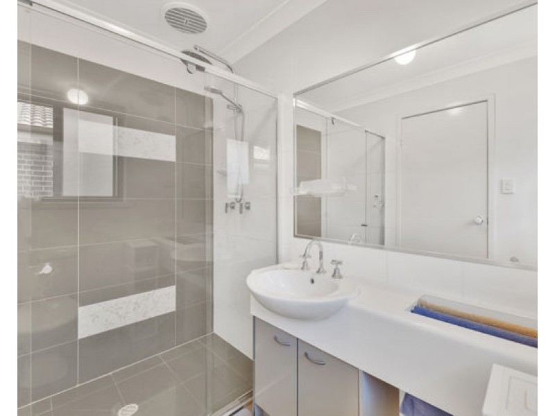 27 232 Preston Road, Wynnum West QLD 4178