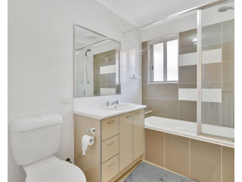 27 232 Preston Road, Wynnum West QLD 4178