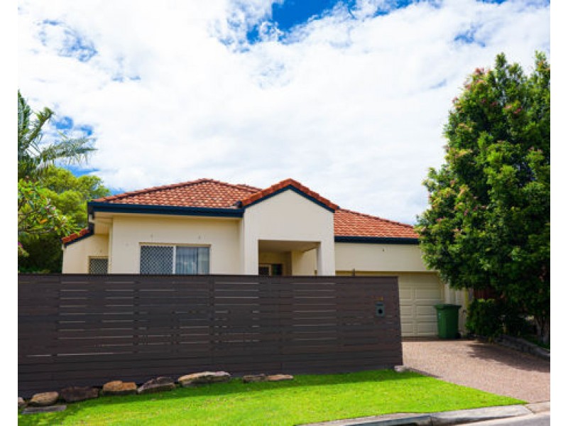 14 MARCIANA CRESCENT, Varsity Lakes QLD 4227