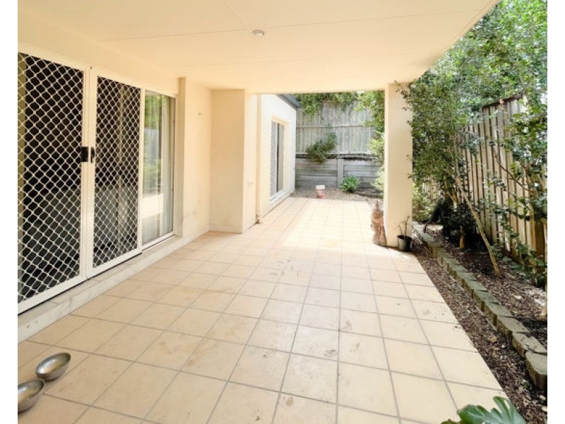 14 MARCIANA CRESCENT, Varsity Lakes QLD 4227