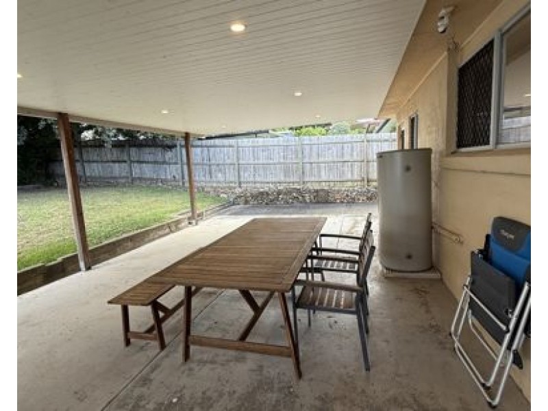 15 Kaniva Street, Rochedale South QLD 4123