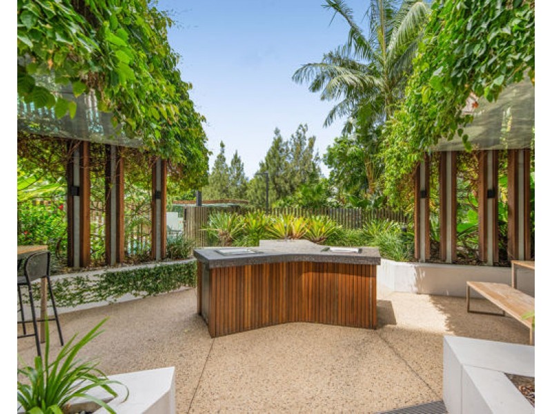 10509/320 MacArthur Ave, Hamilton QLD 4007