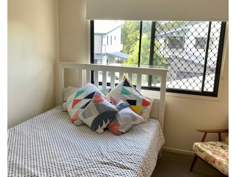 18/23a Ronmack Street, Chermside QLD 4032