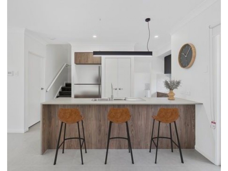 5/142 The heights Bvd, Pimpama QLD 4209
