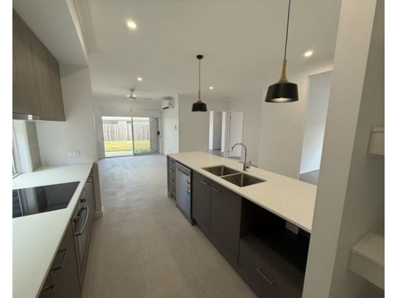 13 Graham Circuit, Yarrabilba QLD 4207