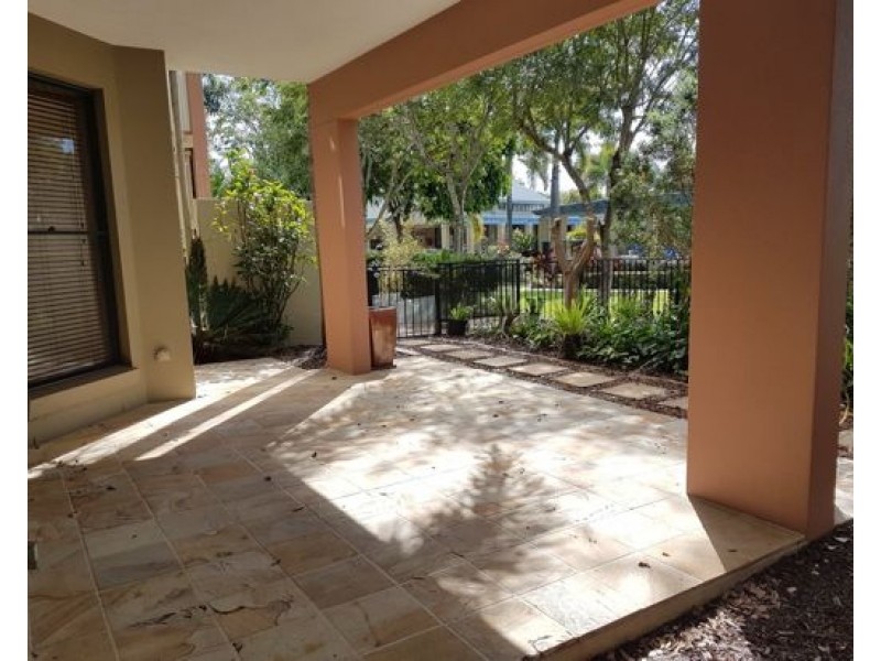 Carrara QLD 4211