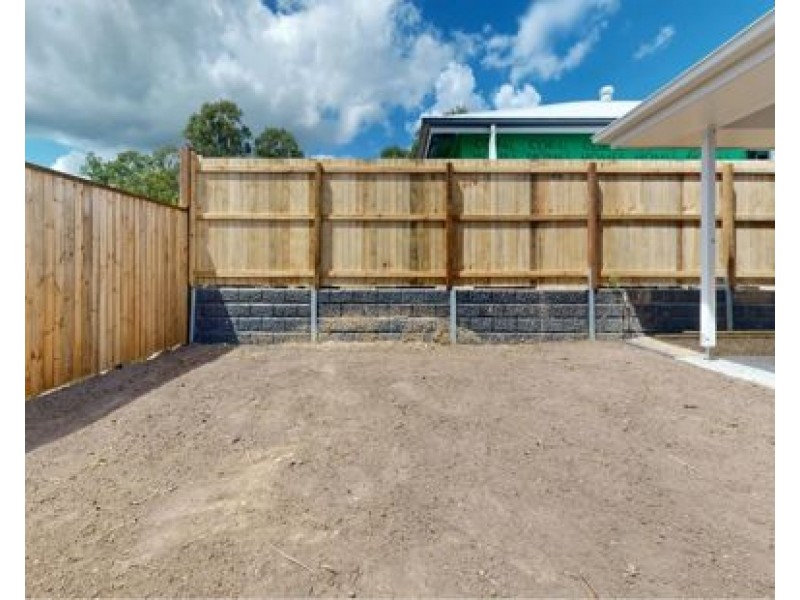 35 Jockey Crescent, South Ripley QLD 4306